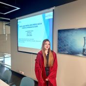 Doktora Programımız Yeni Mezununu Verdi!