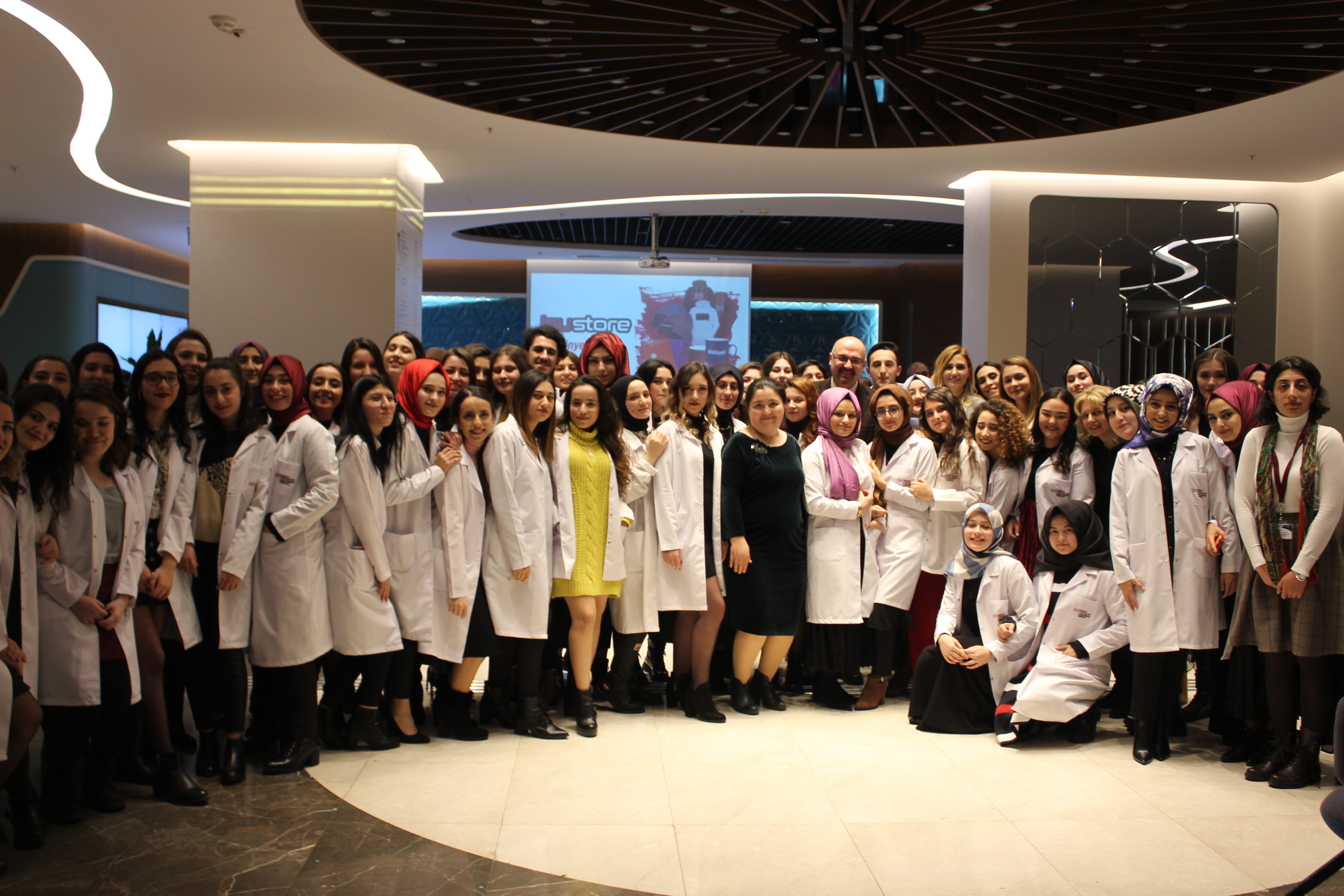 Çocuk Gelişimi Bölümü Öğrencilerimiz Beyaz Önlüklerini Giydi