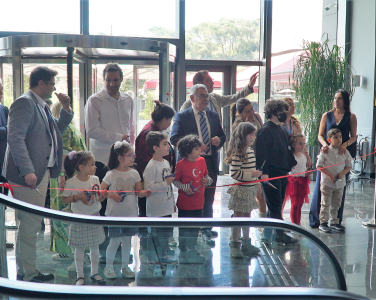 İSÜ’de 23 Nisan ‘Çocuklarımızdan Resimler’ ile Renklendi