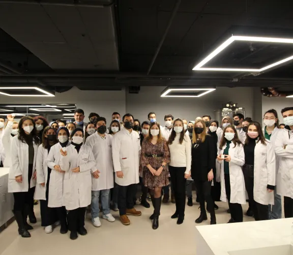 Students from İstinye Met with Croda's Managers