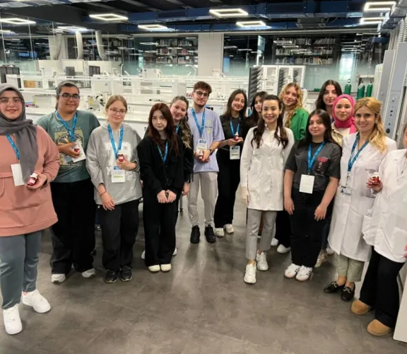 İstinye Üniversitesi