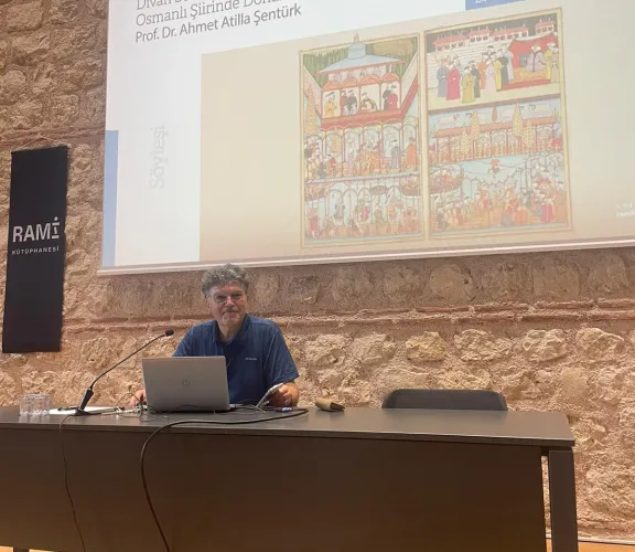 Prof. Dr. Ahmet Atillâ ŞENTÜRK ile Rami Kütüphanesinde her ay düzenlenen ''Divan Sohbetleri'' söyleşi serisinin altıncısı, ''Osmanlı Şiirinde Donanma ve Şenlikler'' konu başlığıyla gerçekleştirildi.