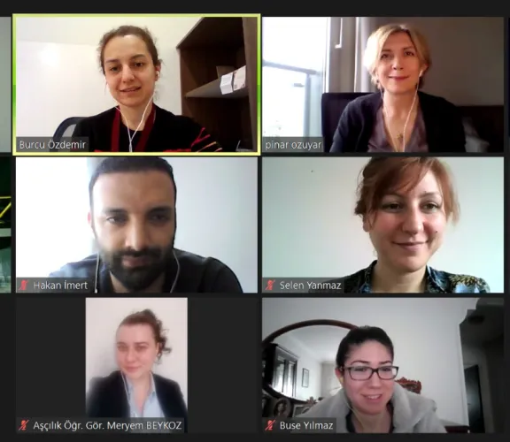 İstinye Üniversitesi Kalite Güvencesi Yönergesi kapsamında kurulan Topluma Katkı Kalite Komisyonu, komisyon başkanı önderliğinde toplandı.