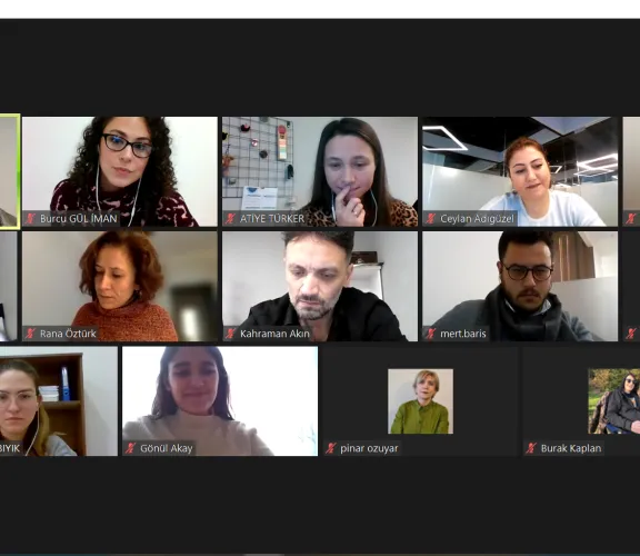 Topluma Katkı Alt Kalite Komisyonu Toplantısı, komisyon başkanı önderliğinde 17 Aralık 2021 tarihinde gerçekleştirildi.