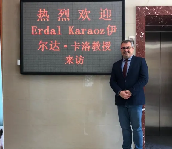 Rektör Yardımcımız Prof. Dr. Erdal KARAÖZ