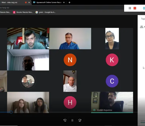 Nisan Maya Tunçoğlu, Zehra Taşkale, İlyas Pamukçu ve Mehmet Kurt’un davetli olduğu “Şampiyonlar Bir Arada” konulu söyleşimiz, 27 Haziran 2020 Cumartesi günü saat 19.00‘ da yapıldı. Söyleşimize; İntersteno Türk Başkanı Seçkin Köse, İntersteno Başkan Yardımcısı Emrah Kuyumcu ve şampiyonlarımızın öğretmeni Hüseyin Eroğlu da söyleşimize katılarak renk kattı. Katılımcılarımız, öğrencilerimizin yoğun sorularına maruz kaldılar. Bilgi ve deneyimlerini öğrencilerimiz ile paylaşan katılımcılarımız, özellikle günlük o