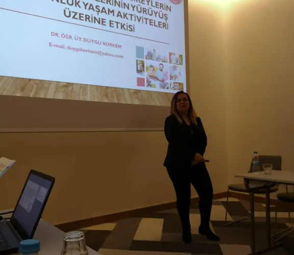 Dr. Öğr. Üyesi Duygu KORKEM I. Uluslararası Aktif Yaşlanma ve Kuşaklar Arası Dayanışma Kongresine katıldı.