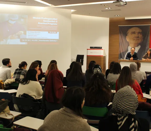 İSÜ  Meslek Profesyonelleri Seminerleri-Dr. Erkan Bayram ve Anestezis Sorumlu Tekniker Gamze Çekiç