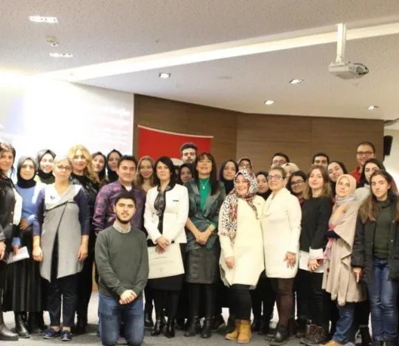 İstinyeliler Saadet Öğretmen İle Buluştu 