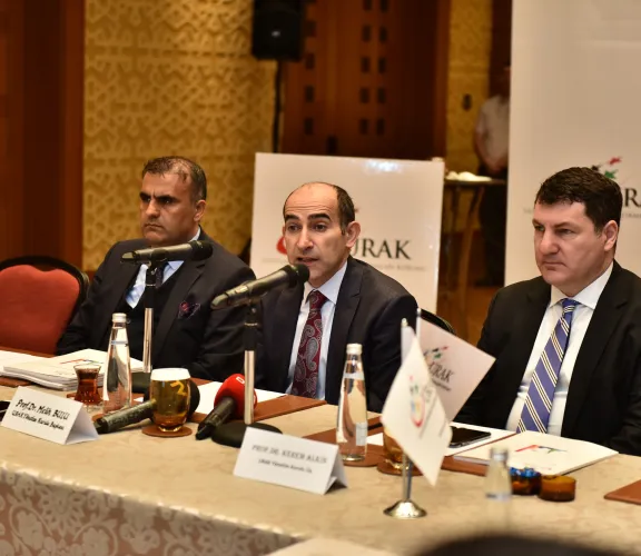 Prof. Dr. Melih BULU URAK Toplantısında Değerlendirdi 