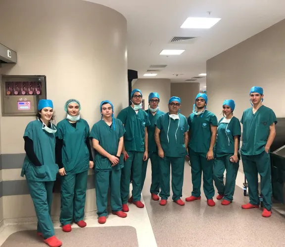 İstinye Üniversitesi Hastanesi Liv Hospital Bahçeşehir