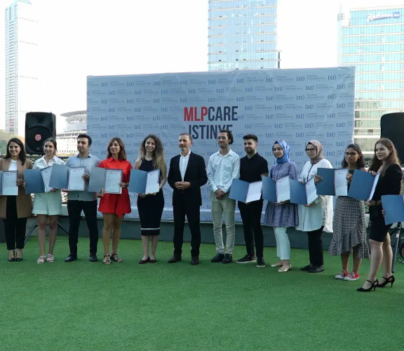 İSÜ x MLP CARE İşe Kabul Etkinliği 