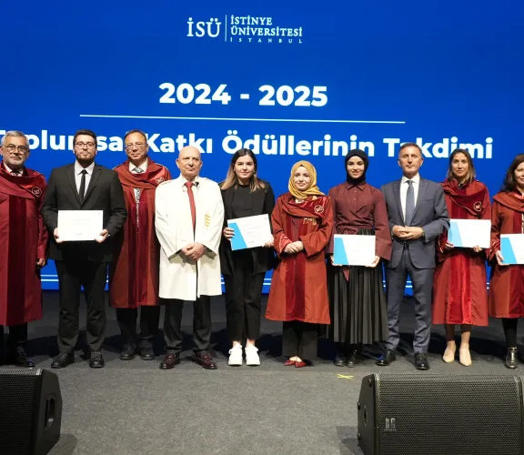 Toplumsal Katkı Ödülleri Sahiplerini Buldu!