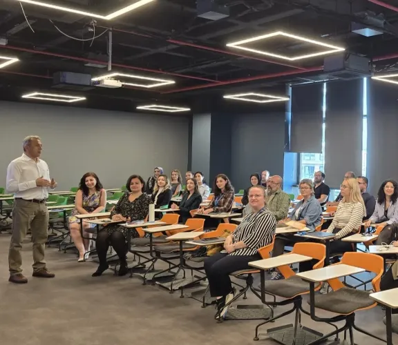 Üniversitemizde Akademisyen ve Öğrenci Disiplin İşlemleri Semineri Düzenlendi